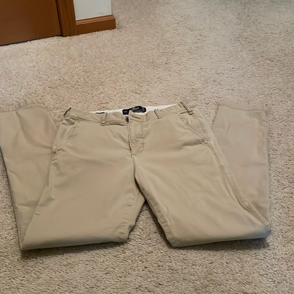 Other - Hollister Skinny Chino Khaki’s 32x34